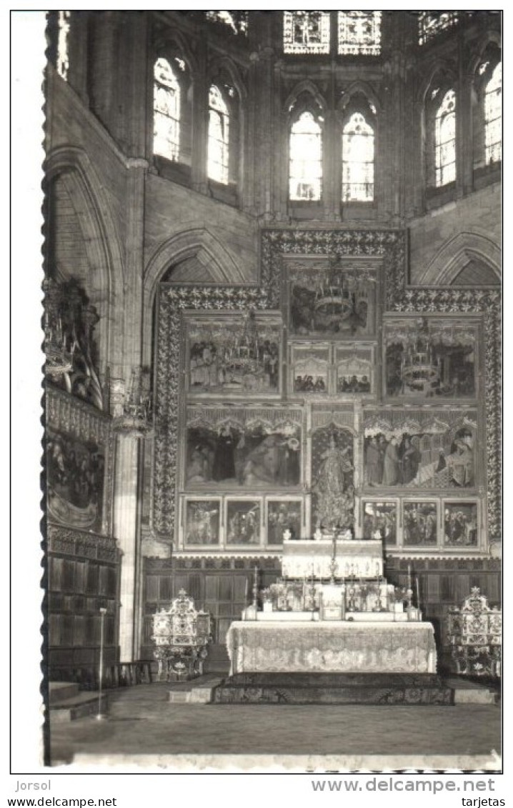 POSTAL.-  13.- LEON  -ESPAÑA  -CATEDRAL -ALTAR MAYOR  (CATHÉDRALE- AUTEL  - CATHEDRAL -HIGH ALTAR ) - León