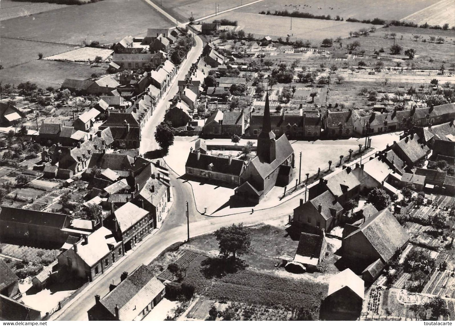 CPSM 45 VILLEMURLIN VUE AERIENNE  Grand Format 15 X 10,5 Cm - Autres & Non Classés