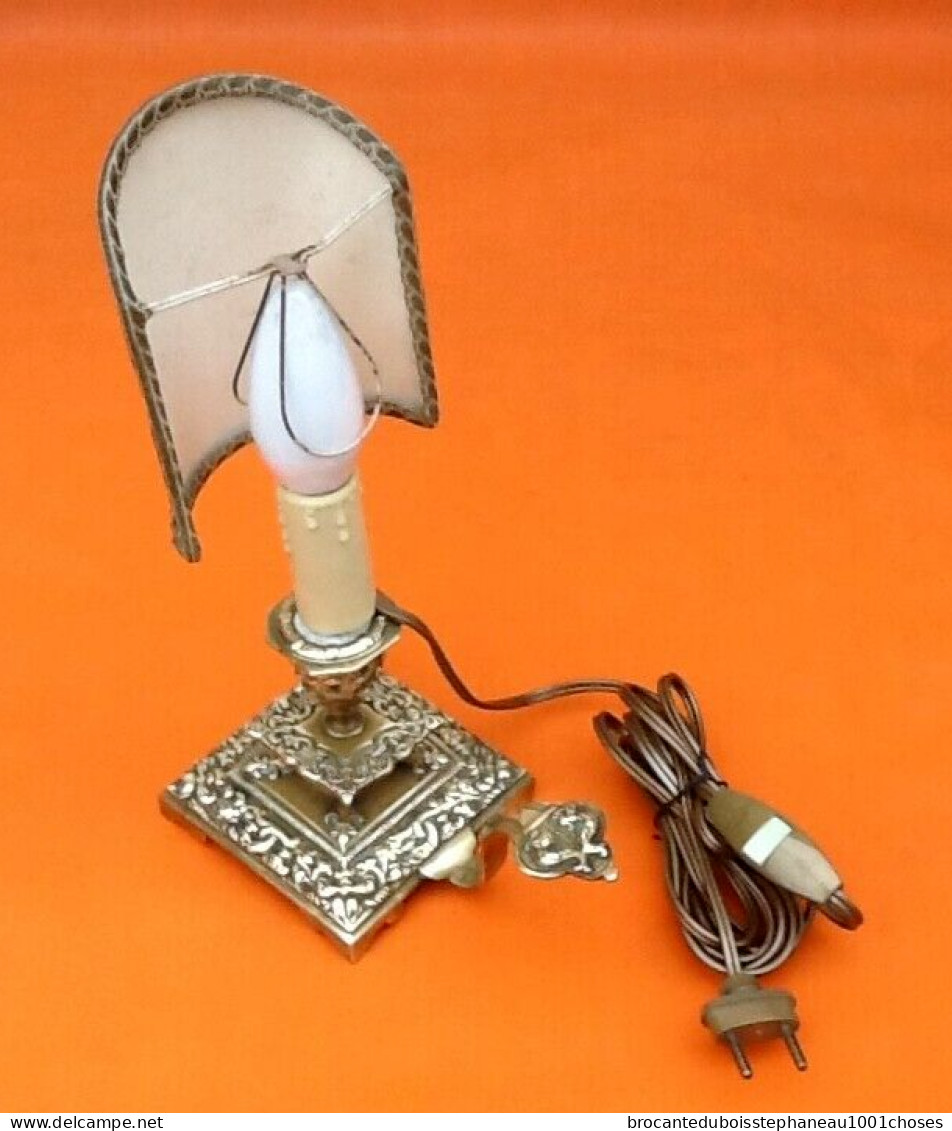 Epoque Fin XIXème Lampe à Poser Bougeoir à Main Abat Jour Demi-bouclier à Pince  Bronze Ciselé - Lighting & Lampshades