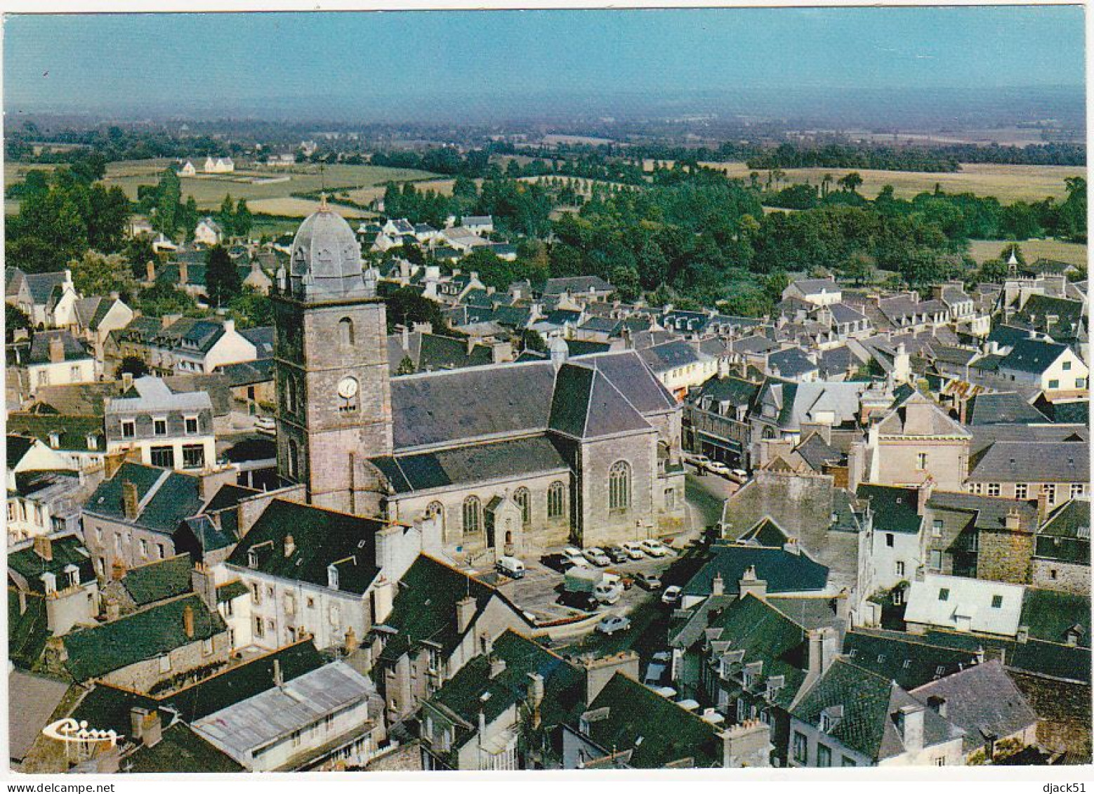 22 - LOUDEAC (Côte D'Armor) - Vue Aérienne - Place De L'Eglise / Voitures Dont 2CV - Loudéac