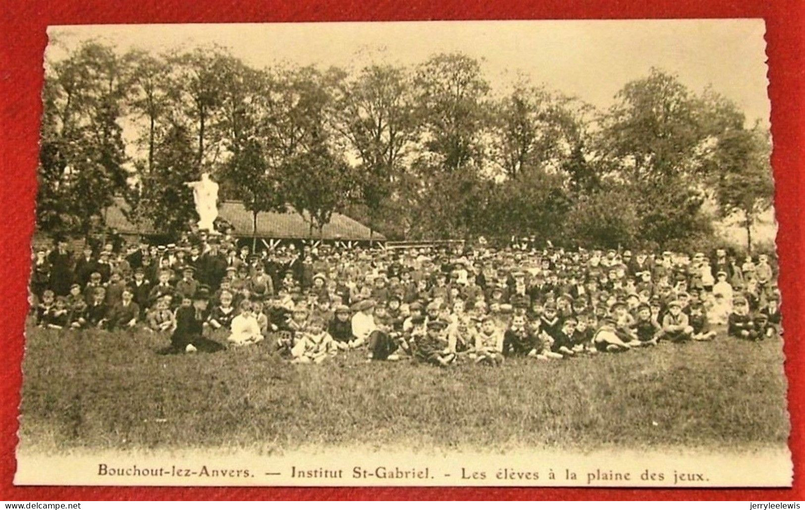 BOUCHOUT - BOECHOUT  -     Instituut St Gabriel  - Leerlingen Op Het Speelplein - Boechout