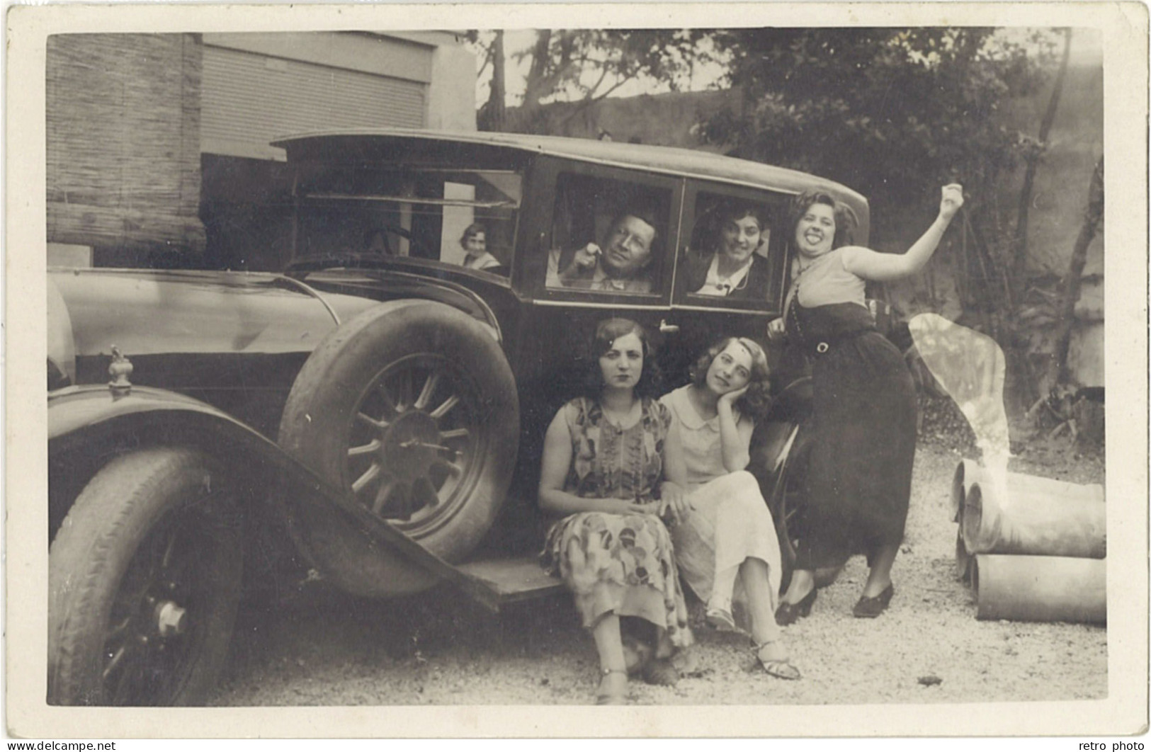 B Automobile – Carte-photo Automobile à Identifier, Femmes - Turismo