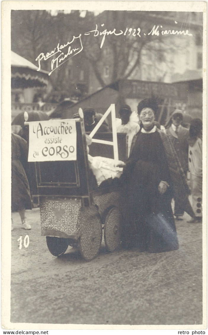 TB 04 – Digne – Carte-photo Mi-Carême 1922 – L’accouchée … - Digne