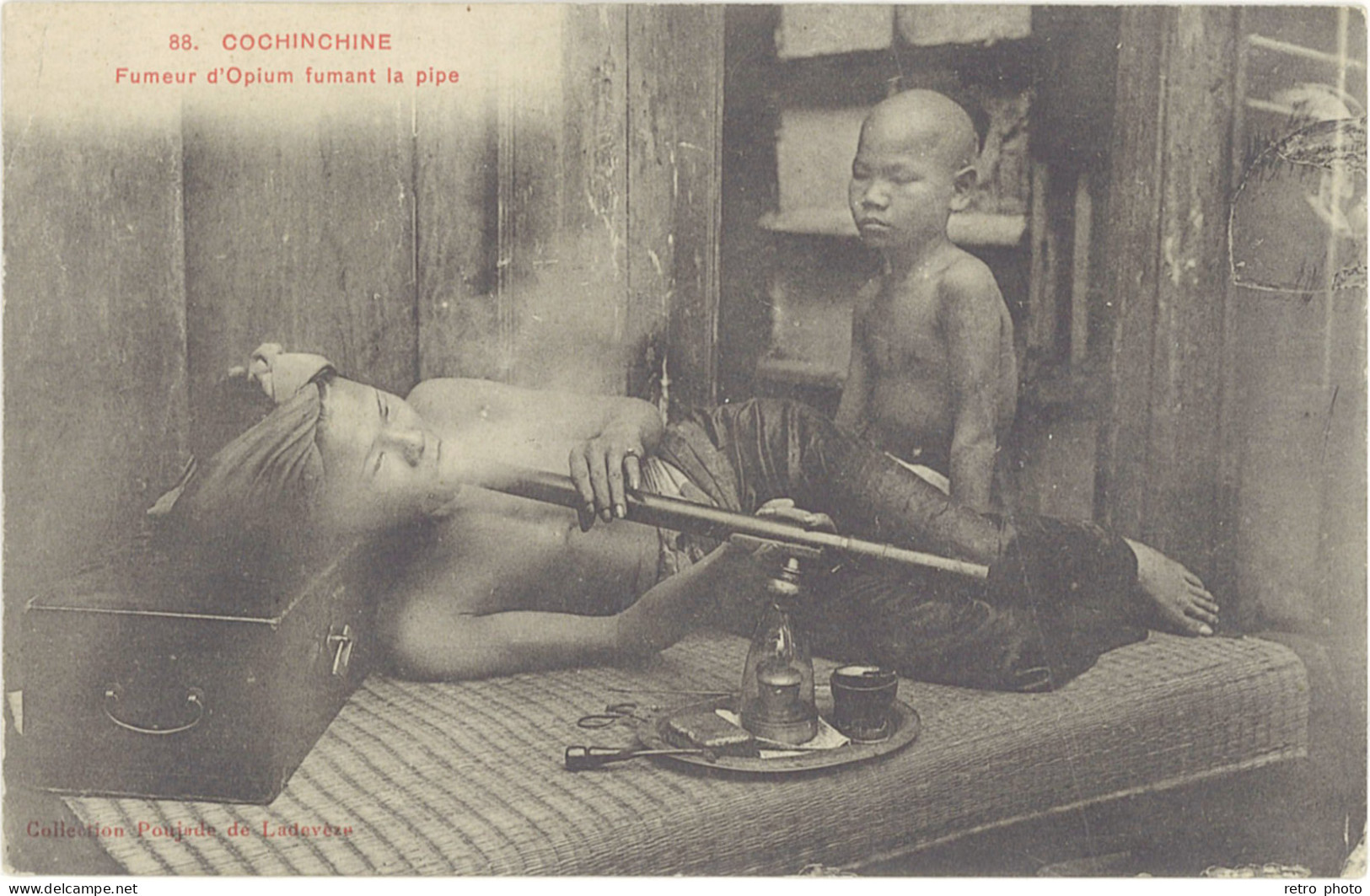 LD Cochinchine – Fumeur D’Opium Fumant La Pipe - Viêt-Nam