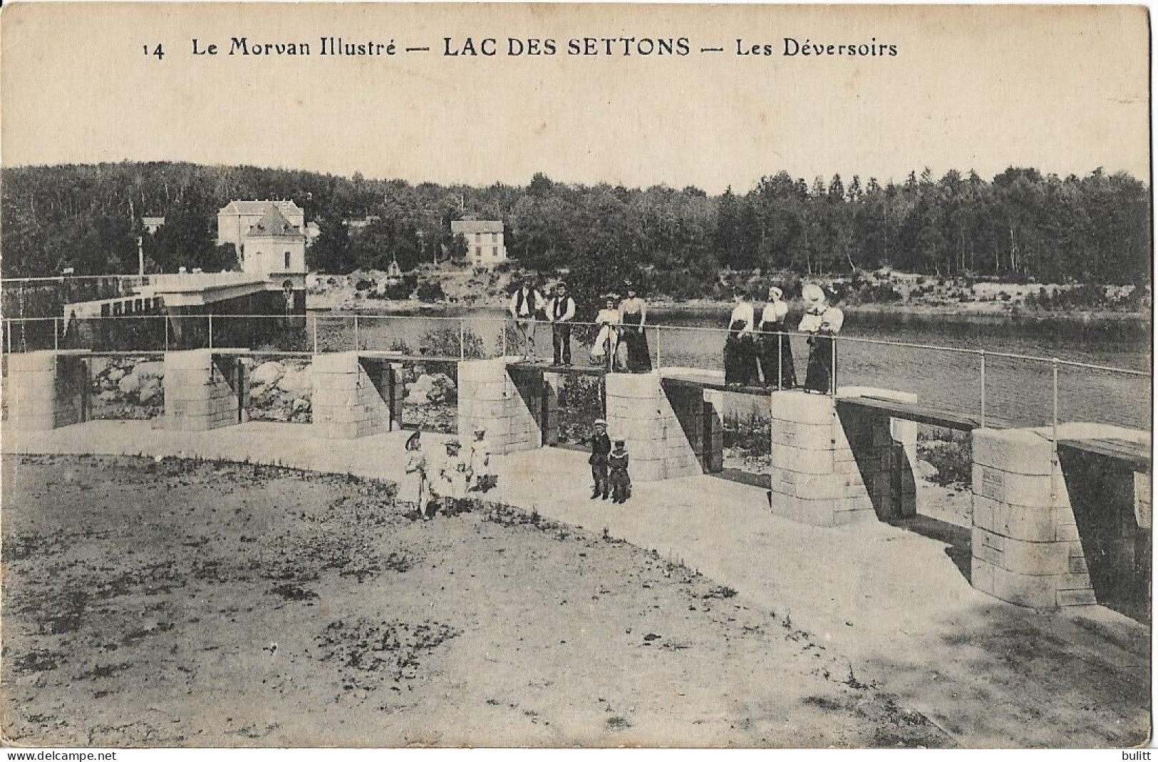 LAC LES SETTONS - Les Déversoirs - Montsauche Les Settons