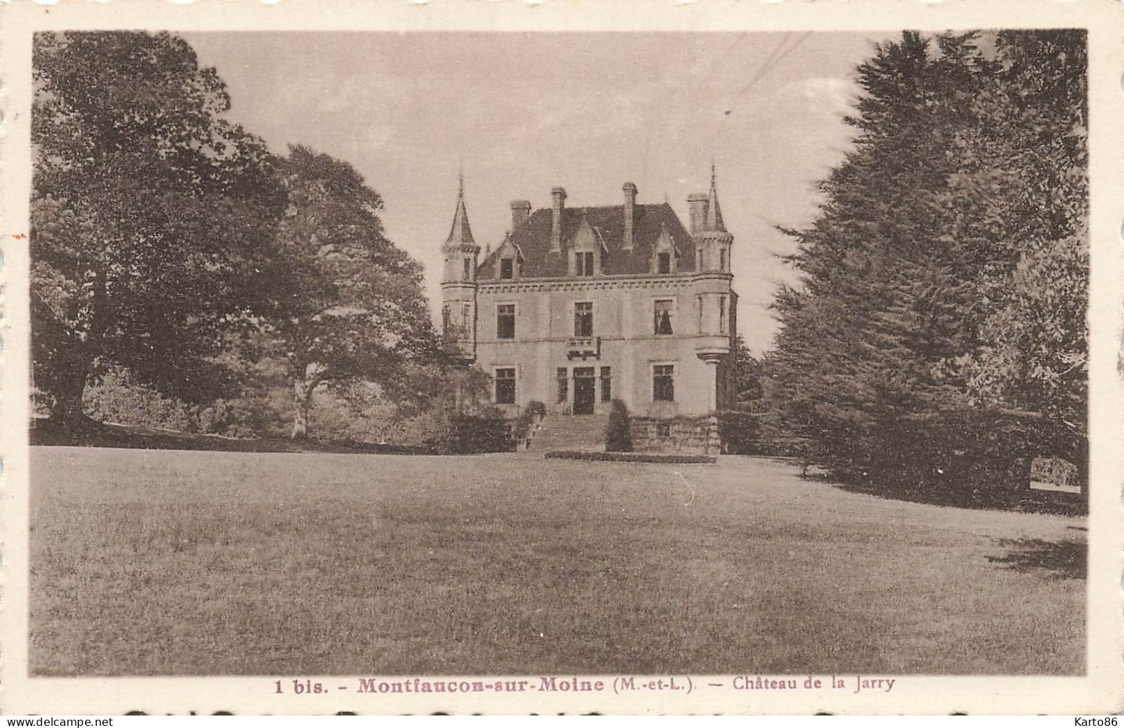 Montfaucon Sur Moine * Le Château De La Jarry - Montfaucon