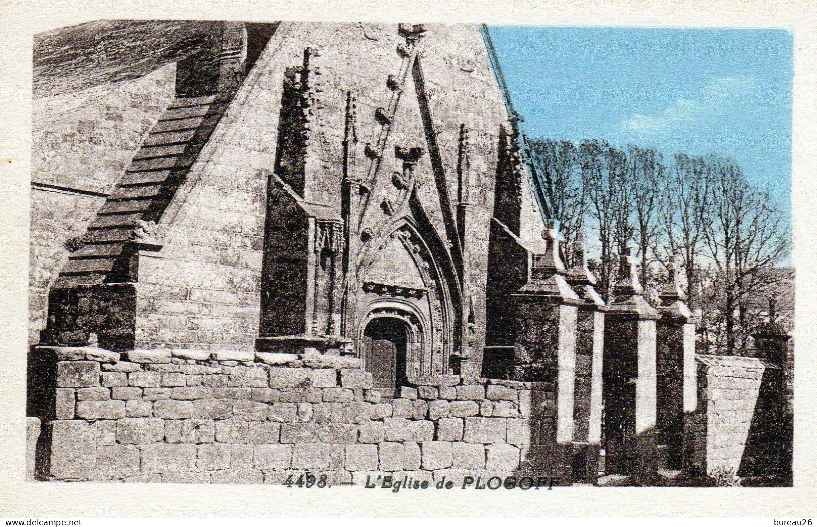 PLOGOFF L'Eglise De Plogoff Rivière Bureau N° 4498 - Plogoff
