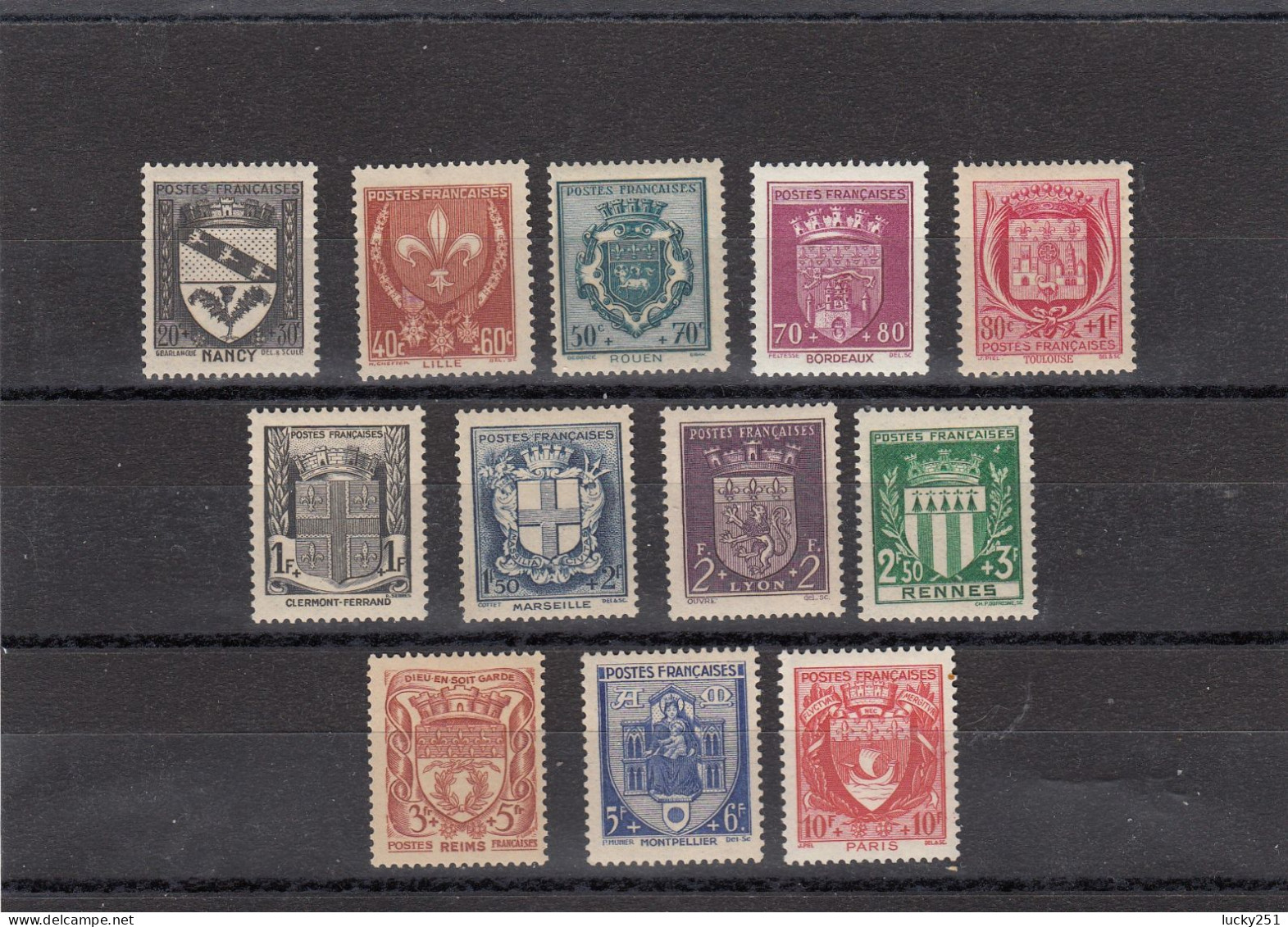 France - Année 1941 - Neuf** - N°YT 526/37** -  Armoiries De Ville - Unused Stamps