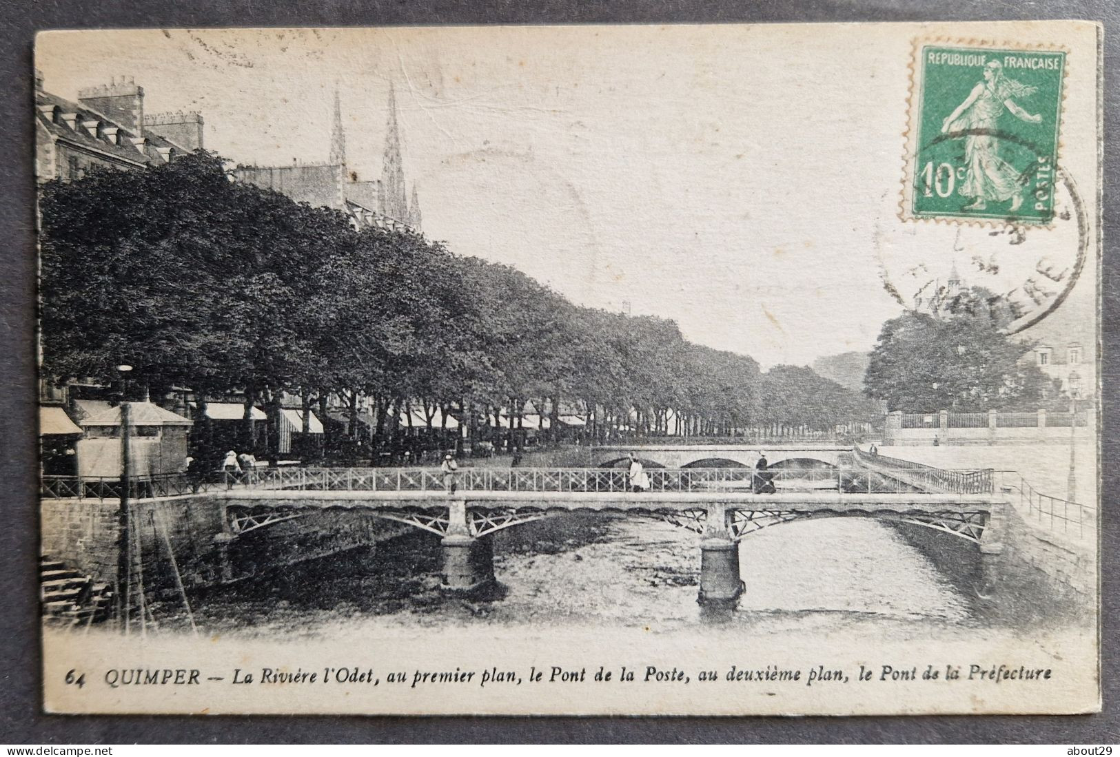 CPA 29 QUIMPER - La Rivière L'Odet, Au Premier Plan Le Pont De La Poste - Edit Artaud 64 - Réf. S 278 - Quimper