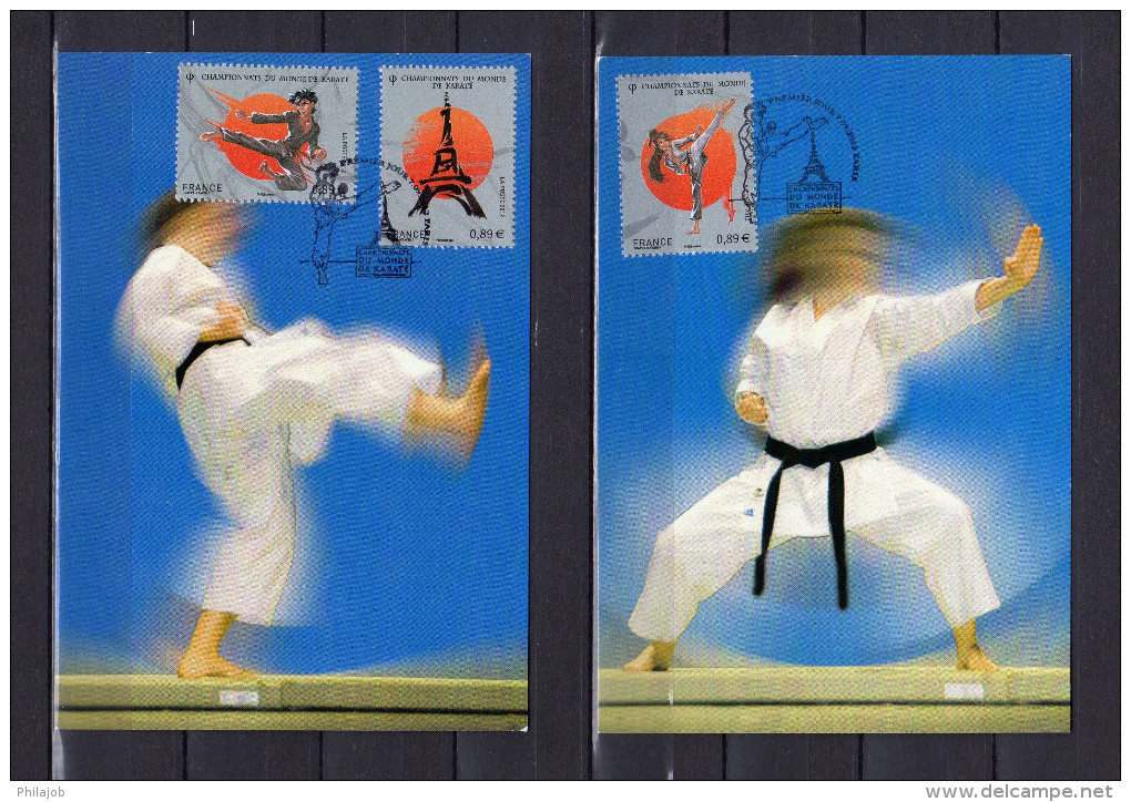 2012 : " CHAMPIONNATS DU MONDE DE KARATE " Sur 2 Cartes Maximum.  N° YT 4680 à 4682. Parfait état. CM - 2010-2019