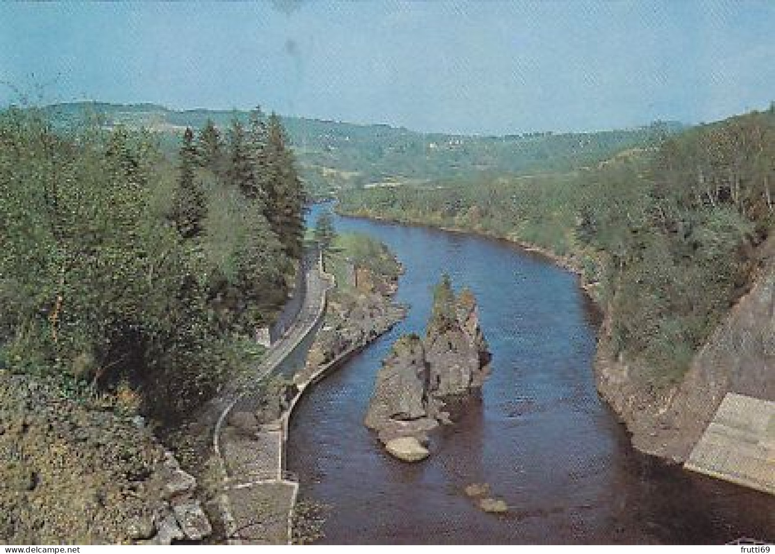 AK 173553 SCOTLAND - Frog Rock - River Beauly - Inverness-shire