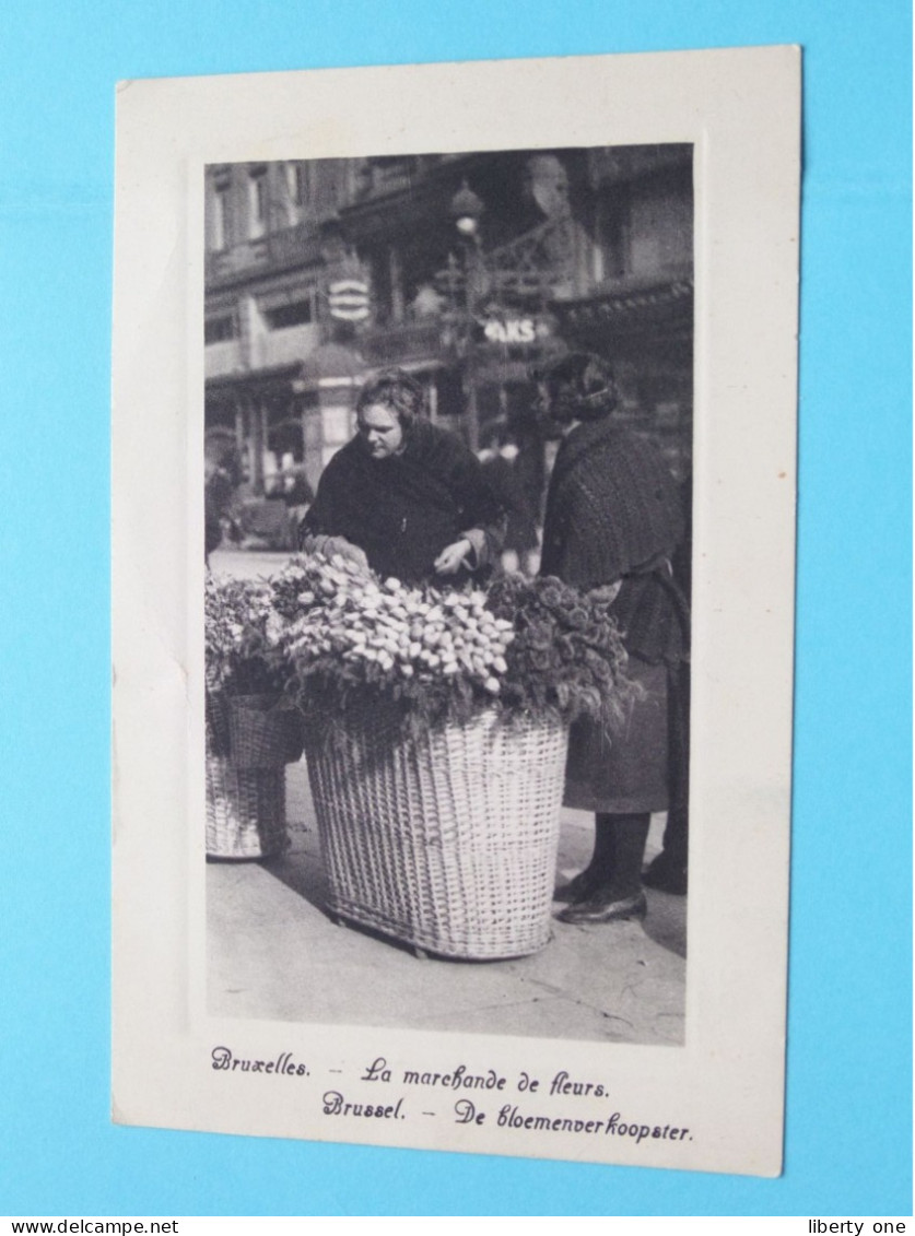 La Marchande De FLEURS - BLOEMEN Verkoopster BRUSSEL ( Edit.: Chocolat MARTOUGIN ) Anno 19?? ( Zie/voir Scans ) ! - Märkte