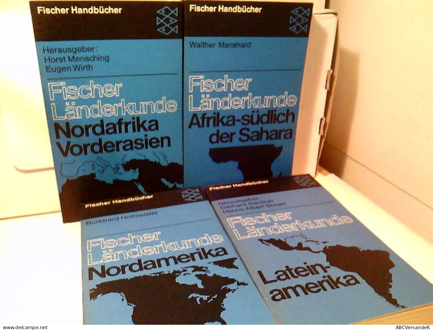 Konvolut: 4 Div. Bände Fischer-Länderkunde. - Afrika