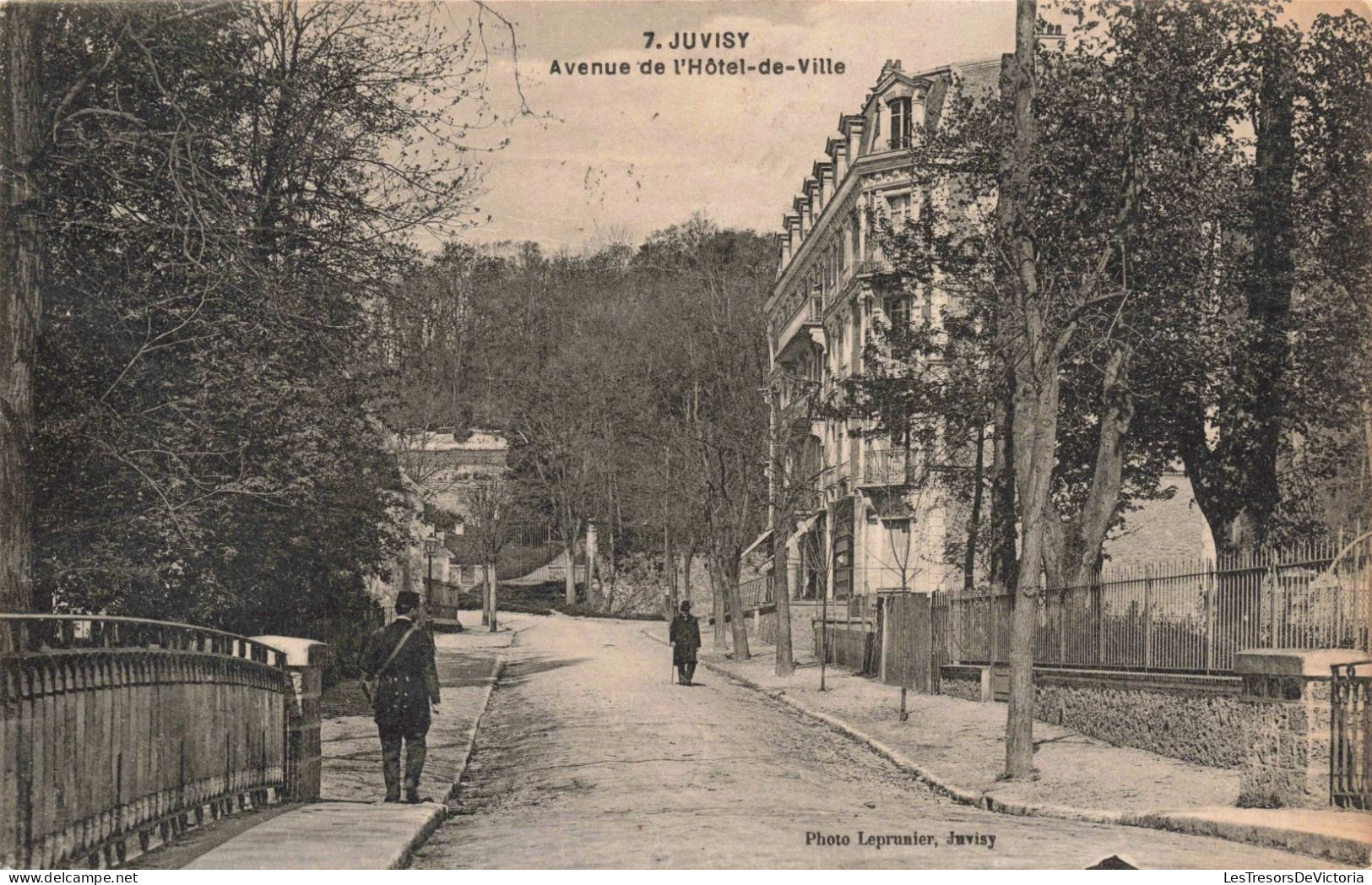 FRANCE - Juvisy - Avenue De L'hôtel De Ville - Carte Postale Ancienne - Juvisy-sur-Orge