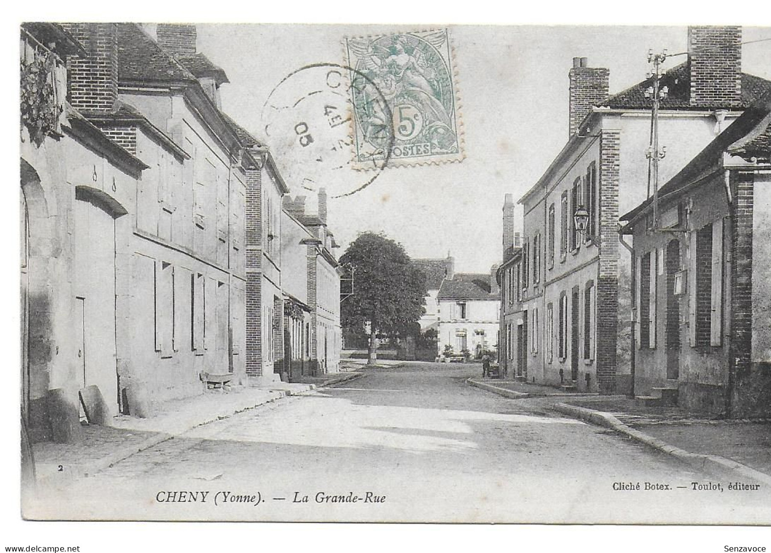 Cheny - La Grande-Rue - Cheny