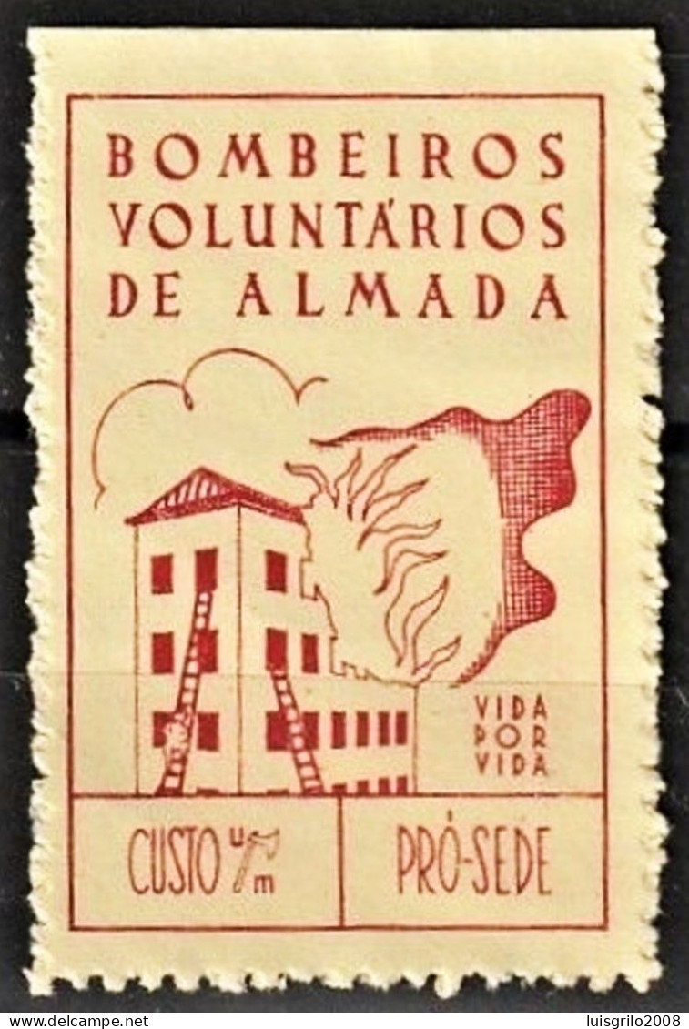 Vignette, Portugal 1938 - Vinheta Angariação De Fundos Pró-Sede -|- Fireman/ Pompiers, Bombeiros Voluntários De Almada - Ortsausgaben