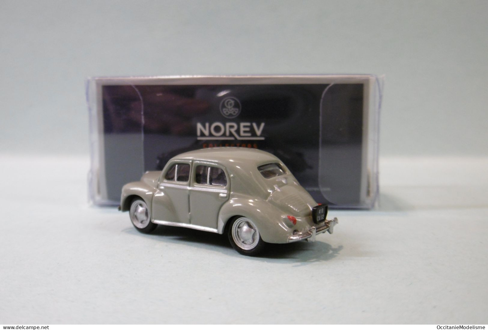 Norev - RENAULT 4 CV 1955 Gris Réf. 513217 Neuf NBO HO 1/87 - Baanvoertuigen