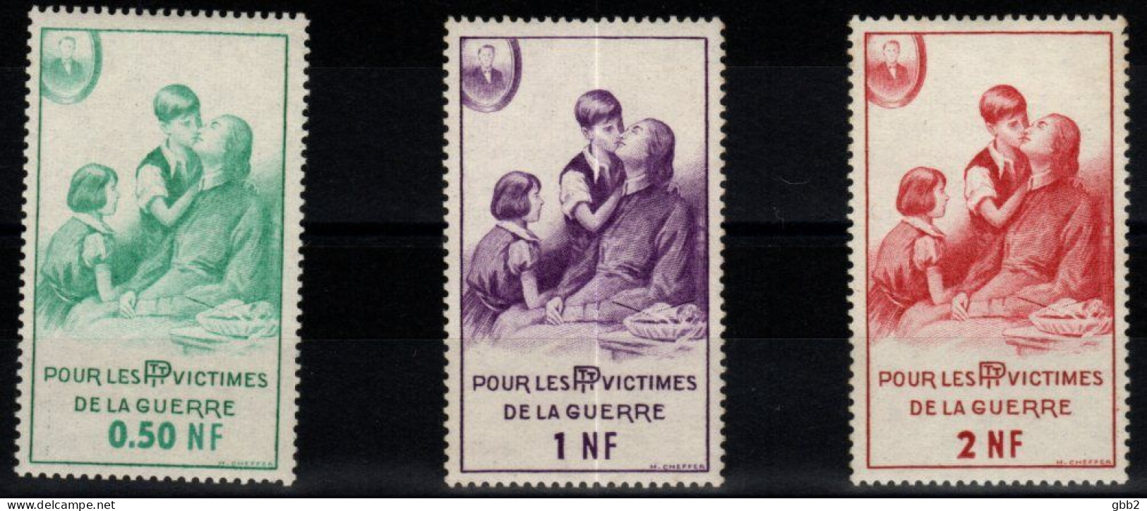 FRANCE - TIMBRES DE BIENFAISANCE YT N° 78 à 80" POUR LES P.T.T. VICTIMES DE LA GUERRE". Neuf** LUXE. Bas Prix. - Kriegsmarken