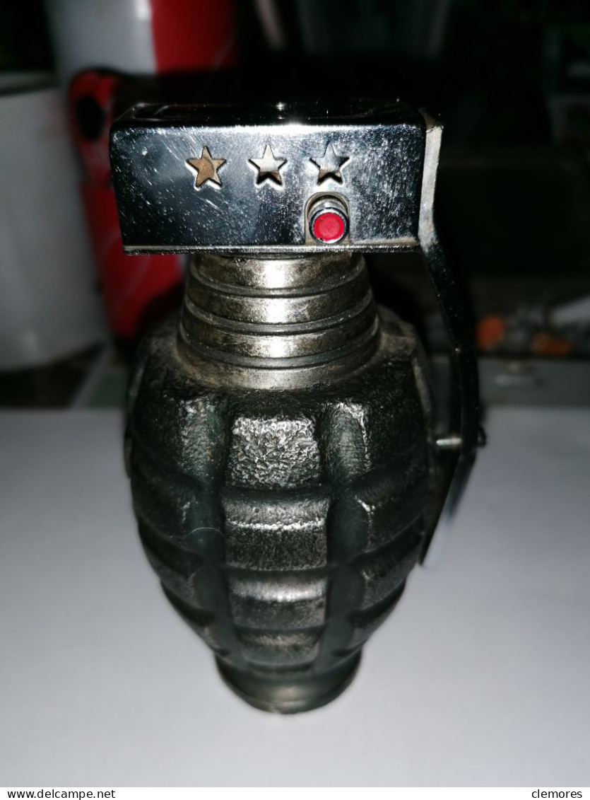 Briquet Essence Grenade Ww2 Cadriller - Andere & Zonder Classificatie