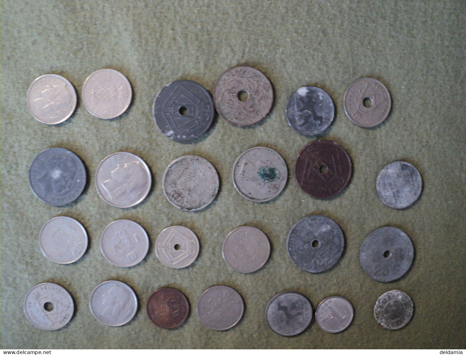 BELGIQUE. LOT DE 25 PIECES DE MONNAIE DIFFERENTES. 1916 / 1997 - Kiloware - Münzen