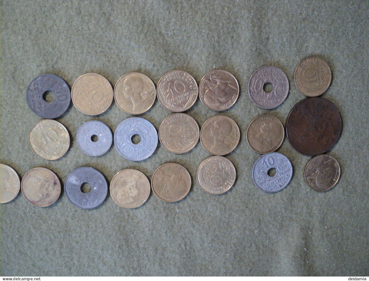 LOT DE 22 PIECES DE 10 CENTIMES DIFFERENTES. 1913 / 1998 - Mezclas - Monedas