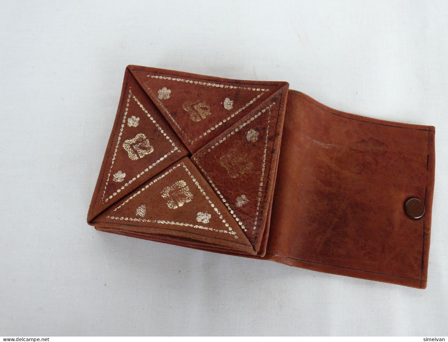 Beautiful Vintage Brown Leather Wallet #2010