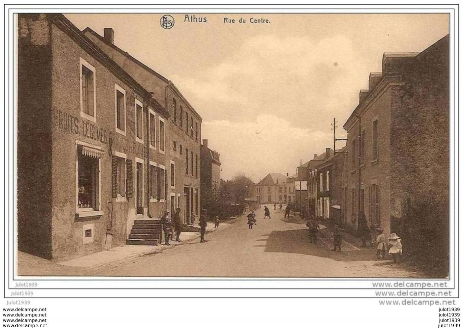 ATHUS ..--   Rue Du Centre . Magasin De FRUITS Et LEGUMES . - Aubange