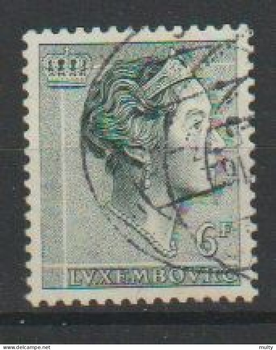 Luxemburg Y/T  586A (0) - 1944 Charlotte De Perfíl Derecho