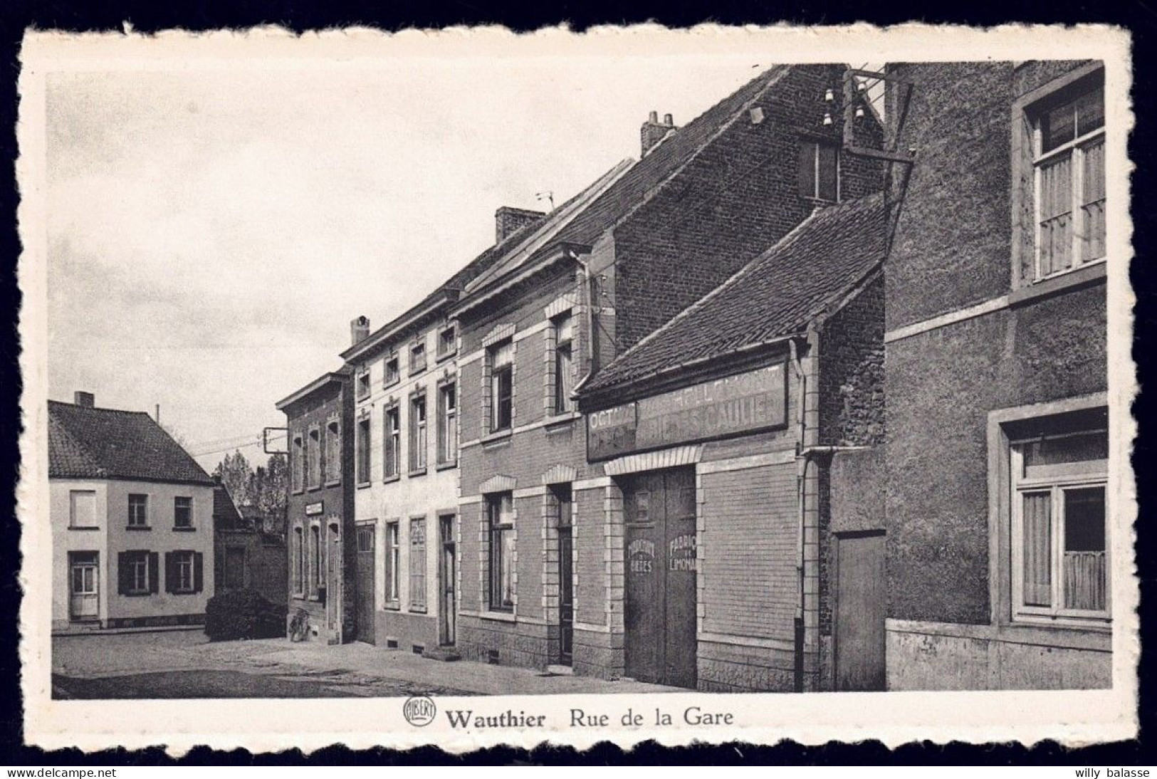 +++ CPA - WAUTHIER - Rue De La Gare - Marchand De Bières   // - Kasteelbrakel