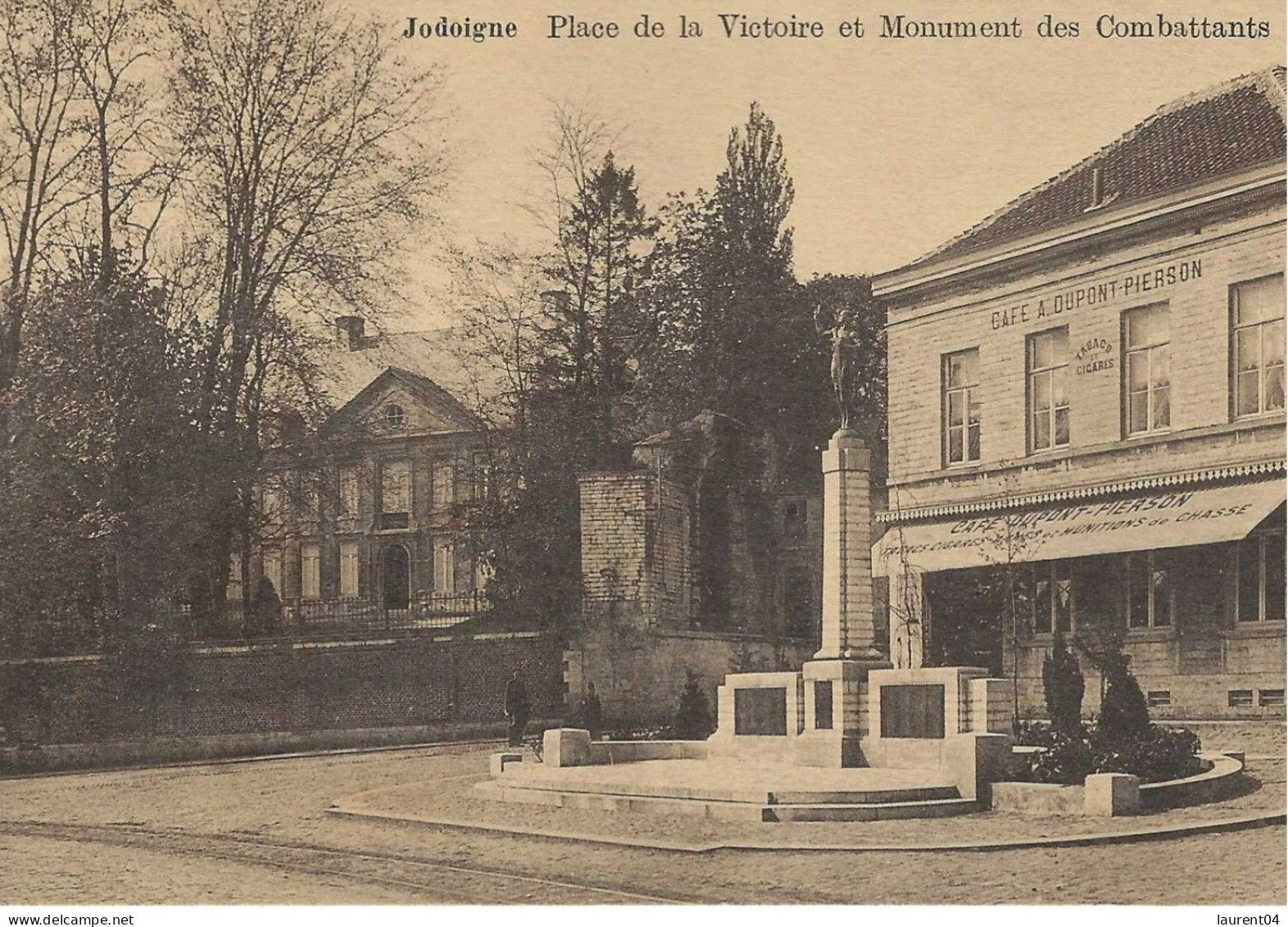 JODOIGNE. PLACE DE LA VICTOIRE ET MONUMENTS DES COMBATTANTS. - Geldenaken