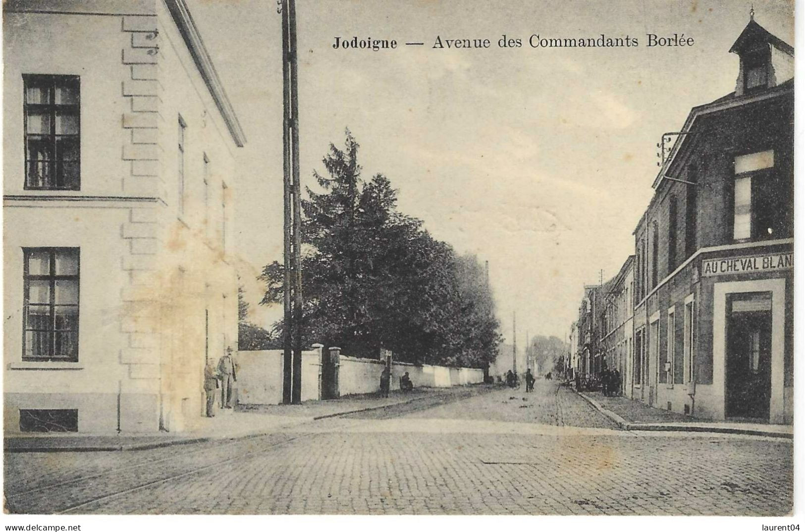 JODOIGNE. AVENUE DES COMMANDANTS BORLEE. CAFE AU CHEVAL BLANC, ANIMATION. - Jodoigne