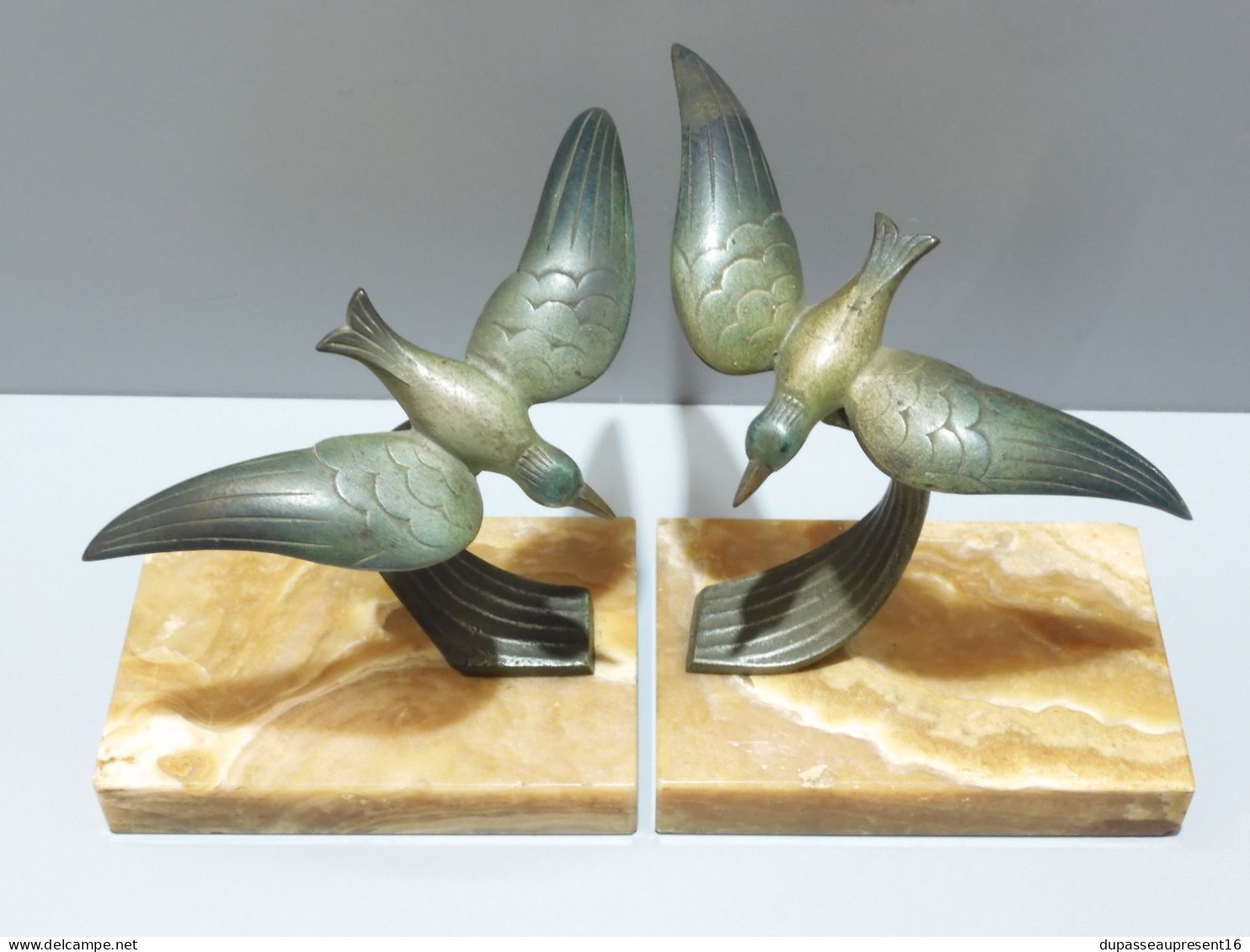 -PAIRE De SERRE LIVRES ART DECO MOUETTES En BRONZE Sur Marbre Déco XXe VITRINE    E - Other Book Accessories