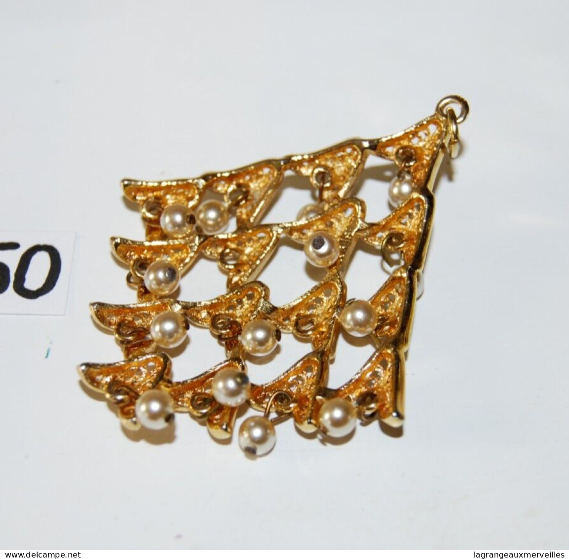C150 Bijou - Fantaisie - Broche Perles - Kostuum Juwelen - Costume Jewelry - Brooches