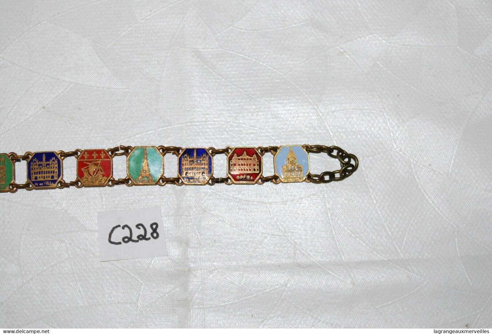 C228 Bijou - Fantaisie - Ancien Bracelet - Monument - Armbänder