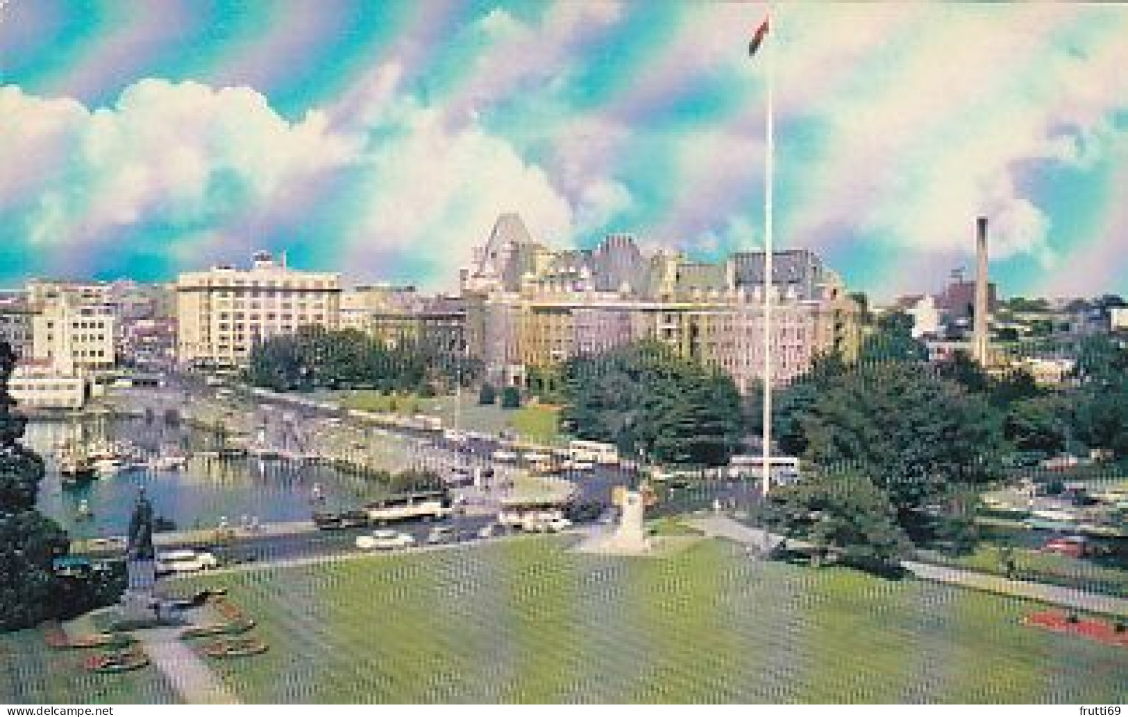 AK 173872 CANADA - British Columbia - Victoria - Empress Hotel, Inner Harbour And Causeway - Victoria