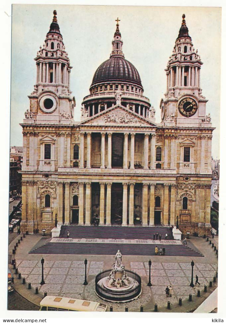 CPSM / CPM 10.5 X 15 Angleterre (83) LONDON Londres St Paul's Cathedral   Cathédrale Saint Paul - St. Paul's Cathedral