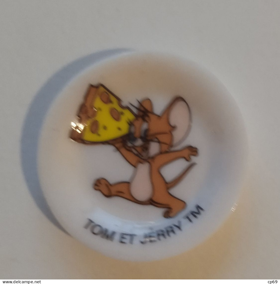 Fève Jerry Souris Topo Mouse 老鼠 TM Warner Bros Format 3 Cm X 3 Cm En TB.Etat - Cartoons