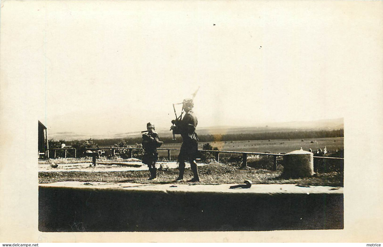 ECOSSE - Caledonian Canal, Joueurs De Cornemuse, Carte Photo Vers 1900. - Inverness-shire