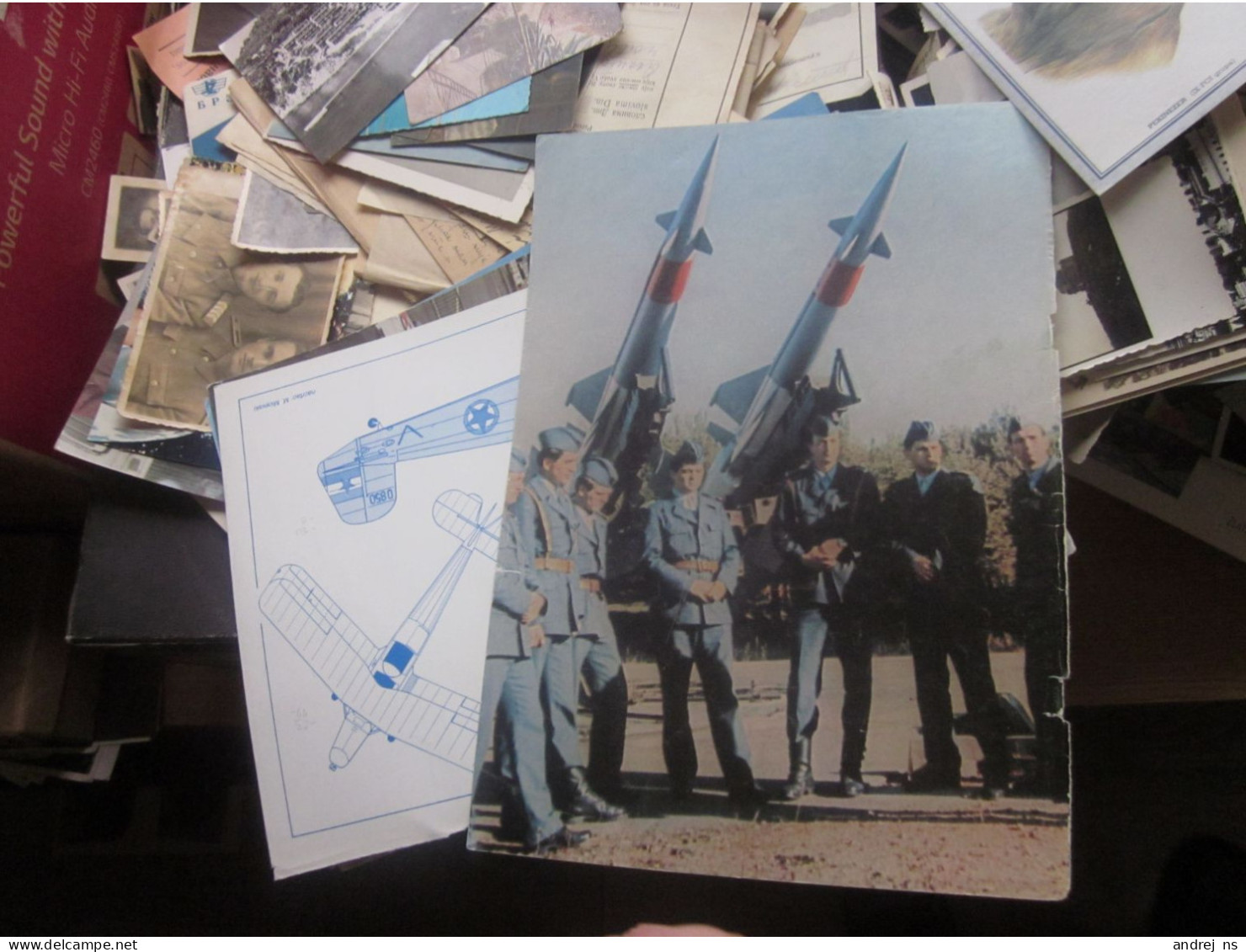 Soldiers And Air Force   21x29 Cm - Advertenties