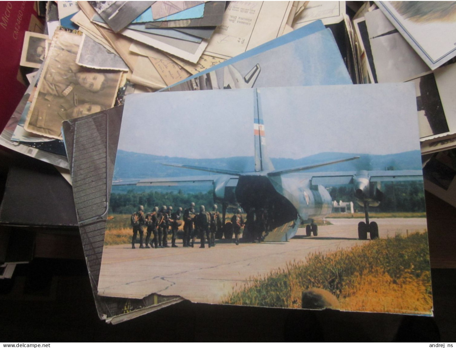 Boarding The Military On The Plane   21x29 Cm - Publicités