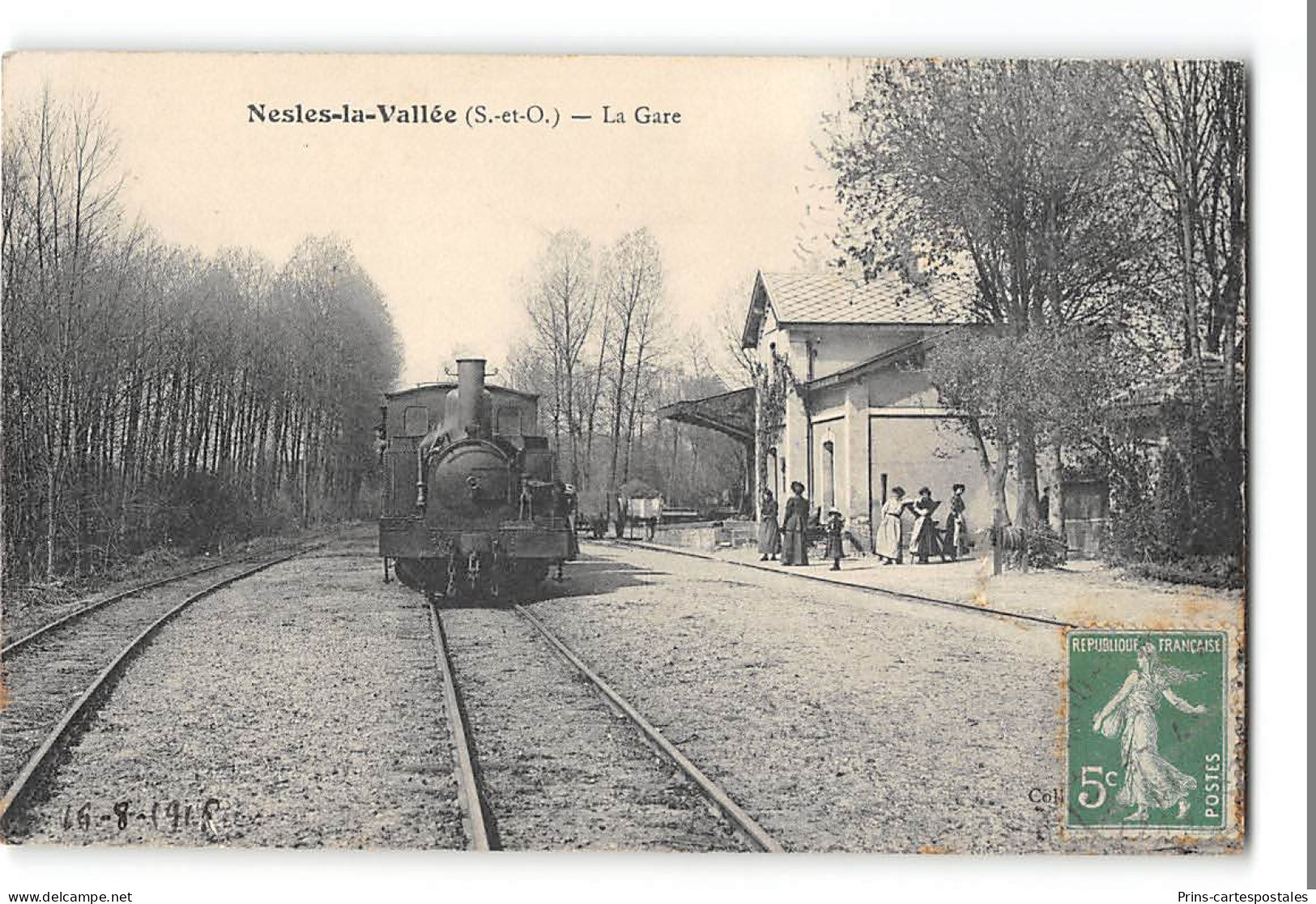 CPA 95 Nesles La Vallée La Gare Train Tramway - Nesles-la-Vallée