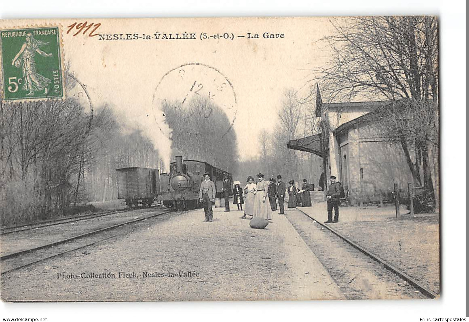 CPA 95 Nesles La Vallée La Gare Train Tramway - Nesles-la-Vallée