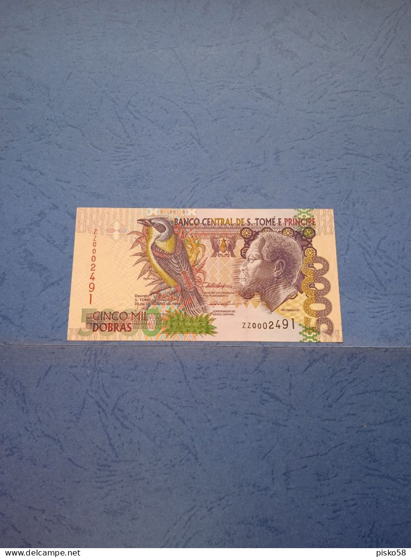 SAO TOME' E PRINCIPE-P65a 5000D 22.10.1996 UNC - Sao Tome And Principe