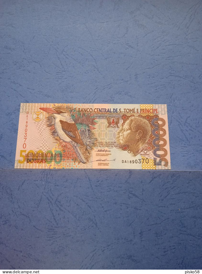 SAO TOME' E PRINCIPE-P68b 50000D 22.10.1996 UNC - Sao Tome And Principe