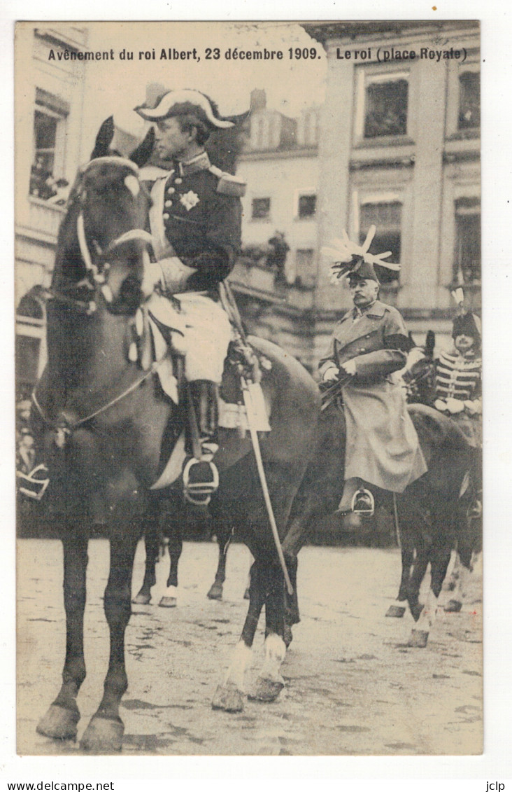 Avènement Du Roi Albert, 23 Décembre 1909.  Le Roi (Place Royale). - Demonstrationen