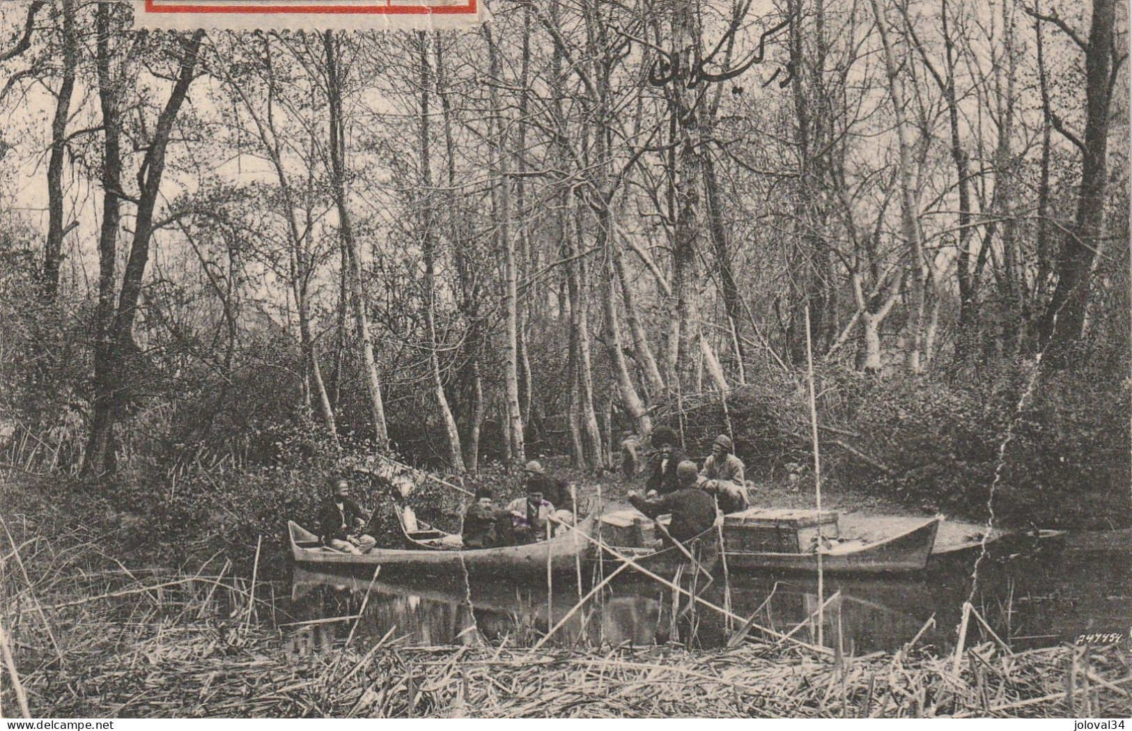 Asie Iran Perse - Au Guilan - Hommes Dans Des Barques - Iran