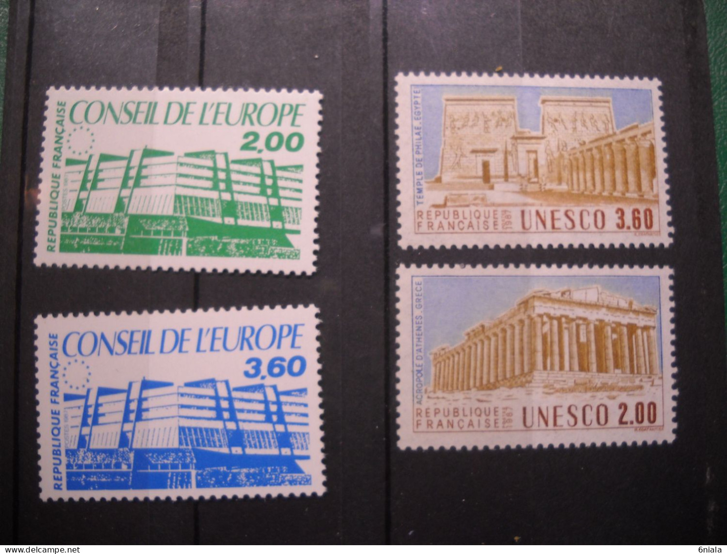 T 272 LOT De 4  TIMBRES De Service UNESCO CONSEIL De L' EUROPE Neufs - Nuovi