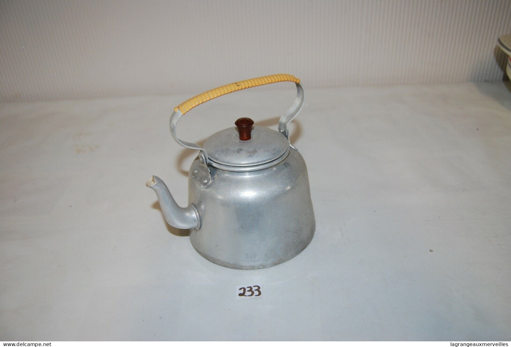 C233 Cuisine - Auberge - Carafe En Aluminium - 1960 - Jugs