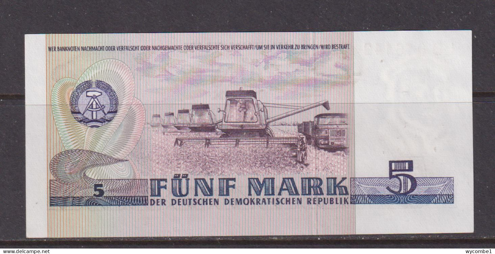 EAST GERMANY -  1975 5 Mark UNC/aUNC  Banknote - 5 Mark