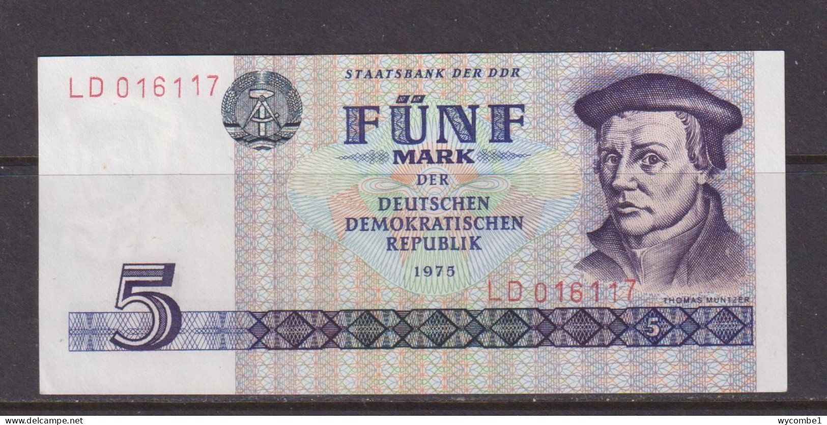 EAST GERMANY -  1975 5 Mark UNC/aUNC  Banknote - 5 Mark